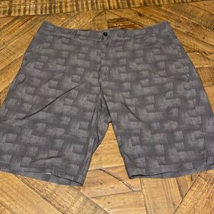 Distortion hybrid swim shorts size 36